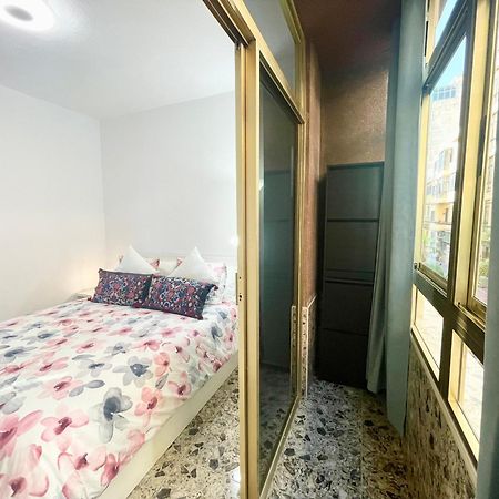 Affordable Holiday Accommodation For Large Families And Groups At Las Canteras Beach With 3 Bedrooms And Free Parking Las Palmas Exterior photo